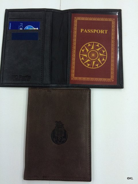 Carteira passaporte pele Porto ref.2536 castanha