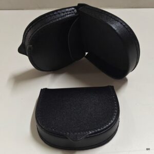 Porta Moeda em Pata de Cavalo Celeiro 7,5x9cms nº 1 ref. 3101P