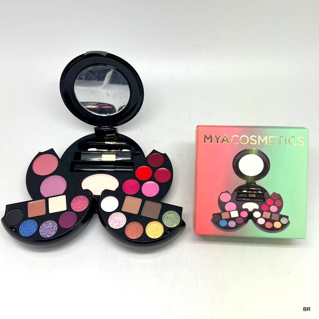Caixa de Maquilhagem Mya Kit 23pcs ref.400023