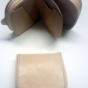 Porta Moeda Pata Cavalo nº 4 em Celeiro 9,5x9,5 cms (Pele) ref.